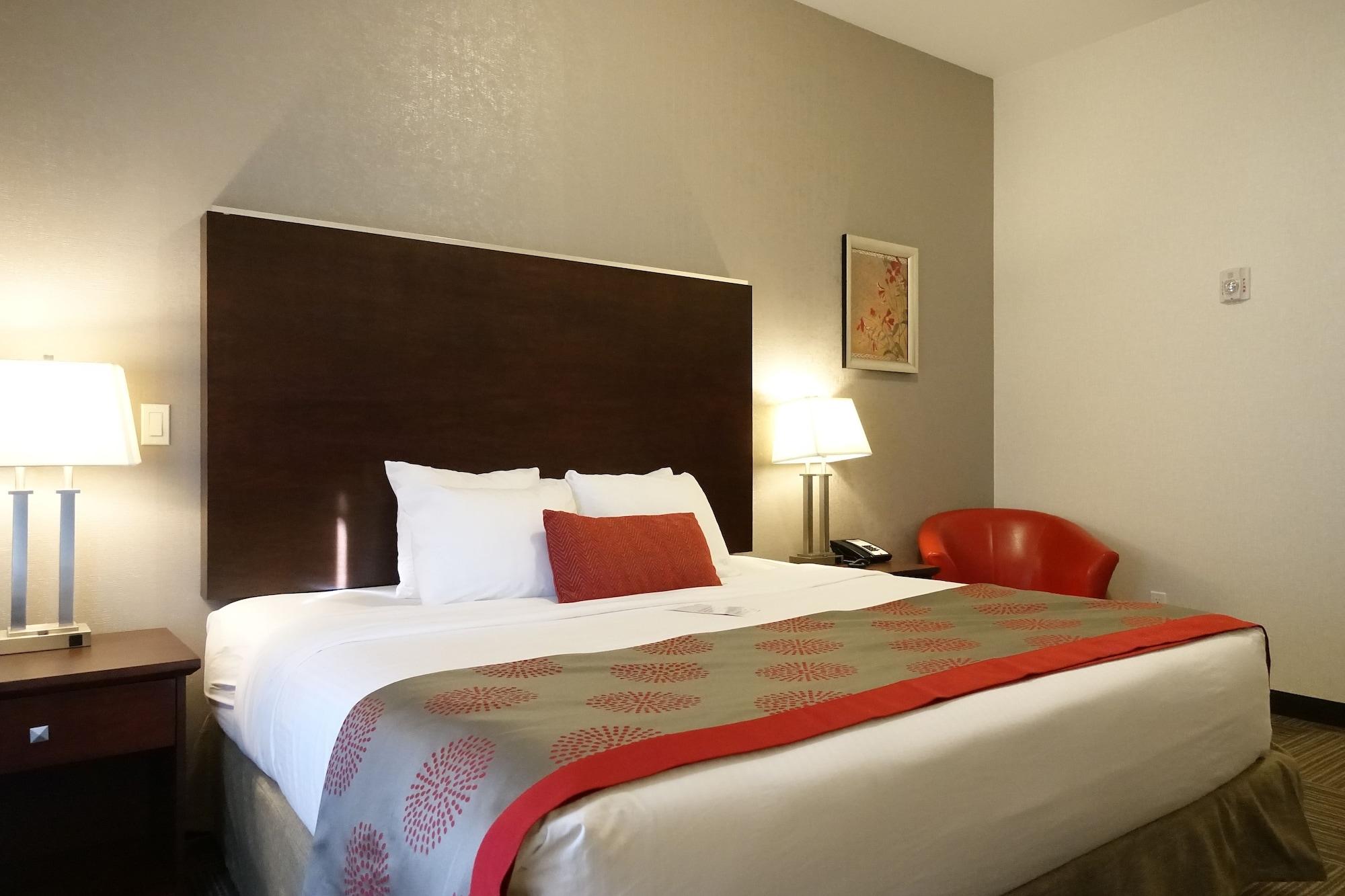 Ramada By Wyndham Hotel Moose Jaw